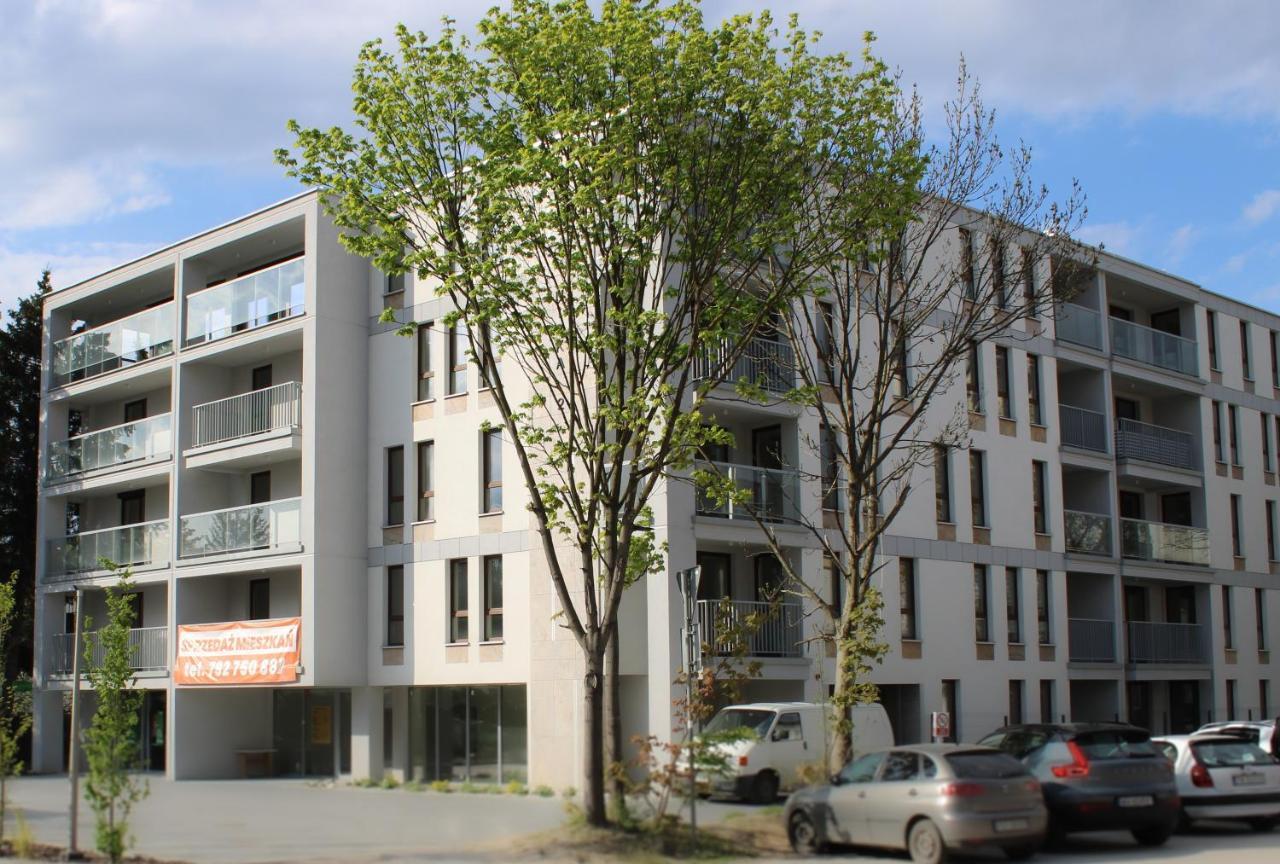 Apartament White-Niska Z Garazem Podziemnym Kielce Kültér fotó